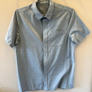 Vuori Bridge Short Sleeve Button Down Color Light Cloud Daggers Size Small